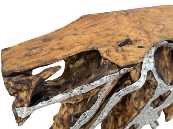 Sideboard aus einer Baumwurzel mit Aluminium