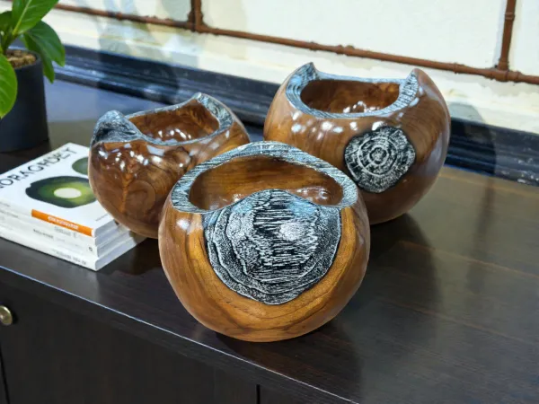 Holzvase 'VALENTINA', ca. 25 cm breit, 31 cm hoch, Gr. M