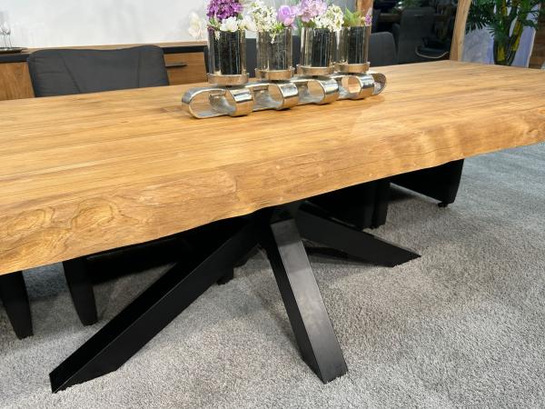 Esstisch mit Baumkante Atlanta 300 cm