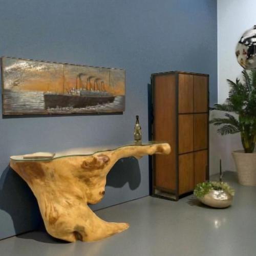 Sideboard aus Holz