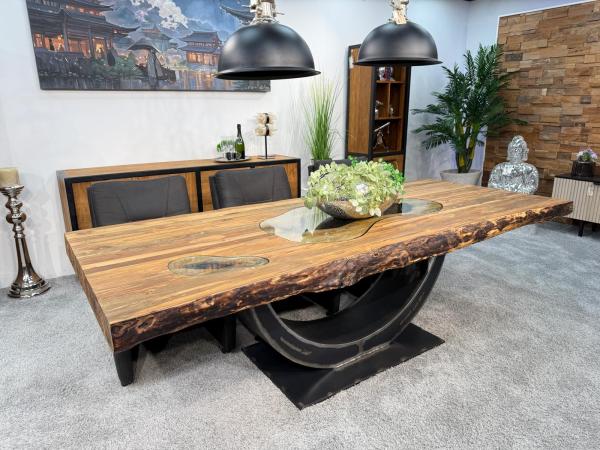 Massiver Teakholztisch mit Halbmond Stahlfuss 250cm