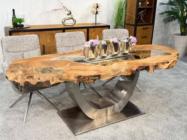 Massiver Esszimmertisch Expression