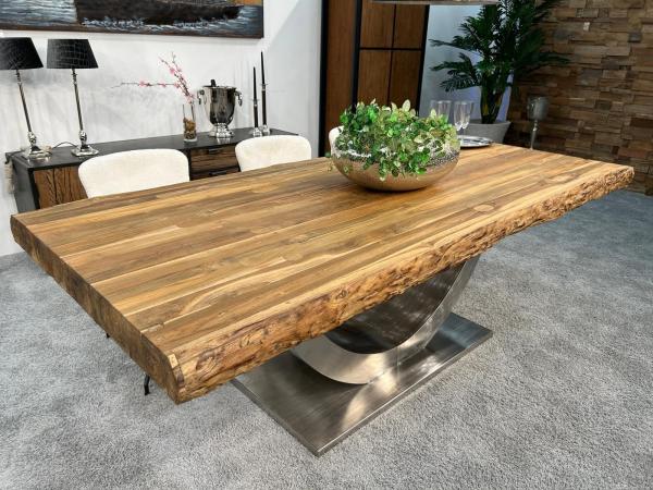 Esstisch-Deep-Island-Massivholz-Halbmondgestell-