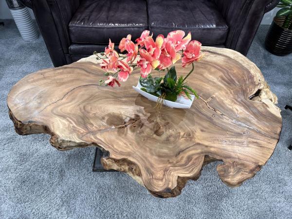 Massivholz Couchtisch "Bromo" 140 cm