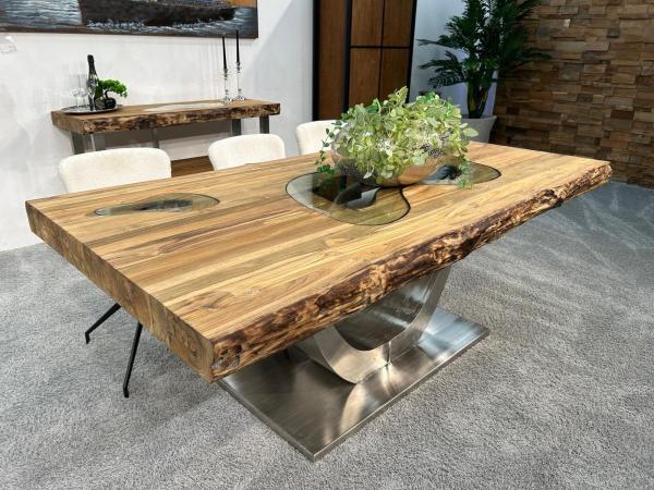 Massivholztisch aus recyceltem Altholz Deep Island
