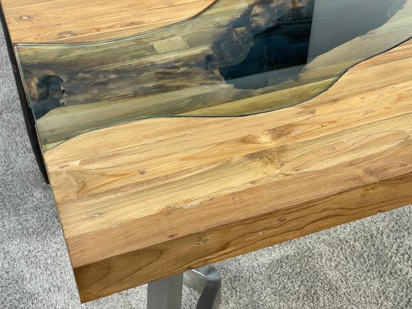 Moderner Esszimmertisch Landscape aus Altholz Holz eckig massiv Esszimmerideen