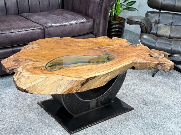 Unikat Couchtisch aus Holz Baumstamm Baumscheibe Metallfuss
