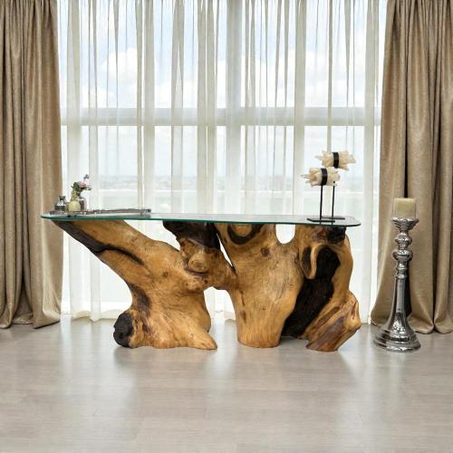 Sideboard aus Suarholz mit Glasplatte