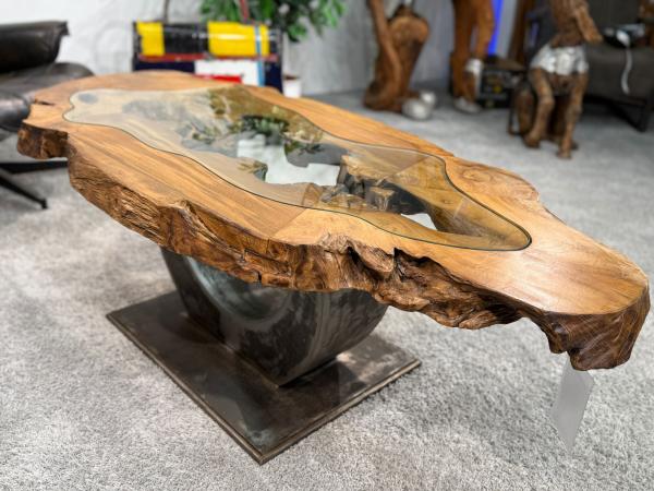 Unikat Couchtisch Baumstamm Baumscheibe Holz massiv handgearbeitet