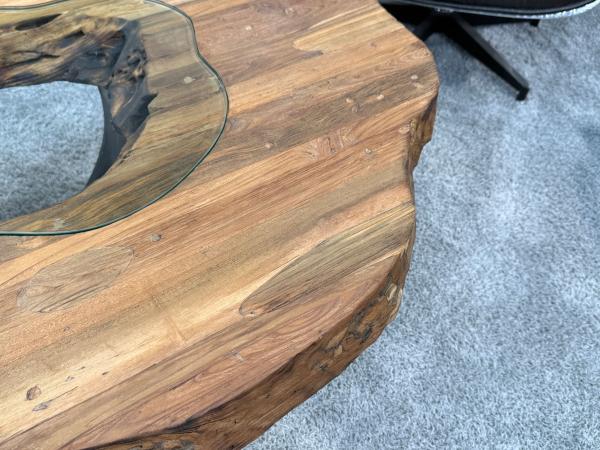 Couchtisch vollholztisch fusion baumkantentisch