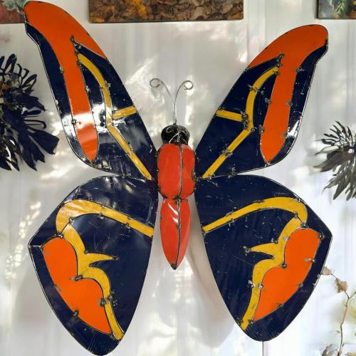 Dekoartikel aus recyceltem Alteisen "Schmetterling", ca. 70 x 80 x 15 cm