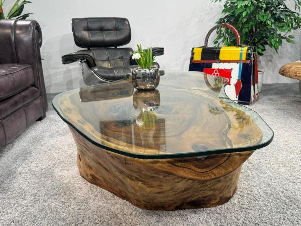 Wohnzimmertisch aus Suar-Baumstamm mit Glaseinsatz, 155x85x41 cm