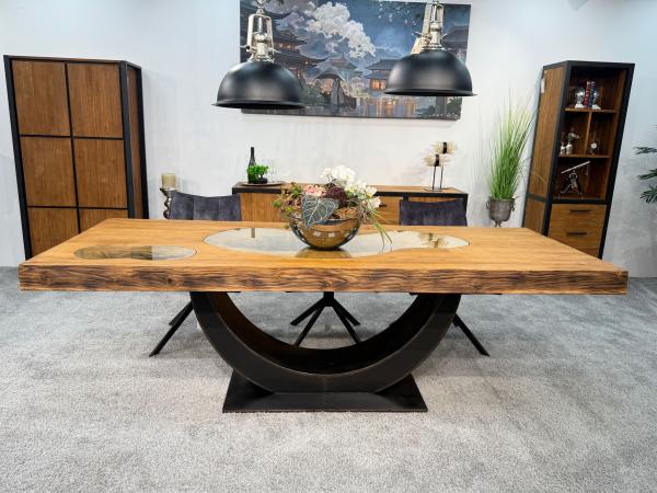 Massiver Teakholztisch mit Halbmond Stahlfuss 250cm