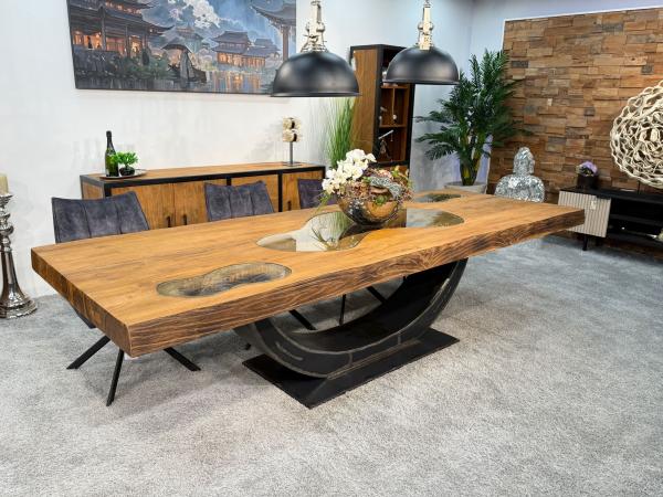 Massiver Teakholztisch mit Halbmond Stahlfuss 300 cm