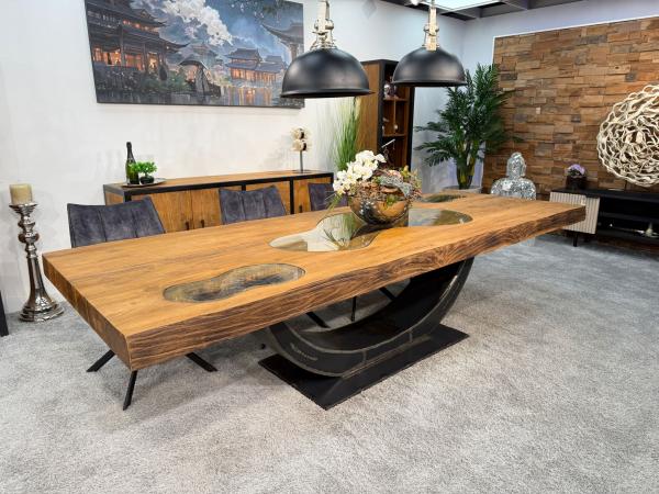 Massiver Teakholztisch mit Halbmond Stahlfuss 300 cm