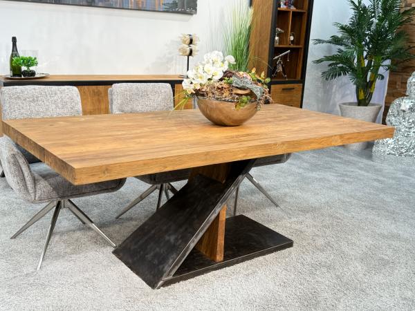 Esstisch Massivholztisch mit Z-Fuß Deep Island