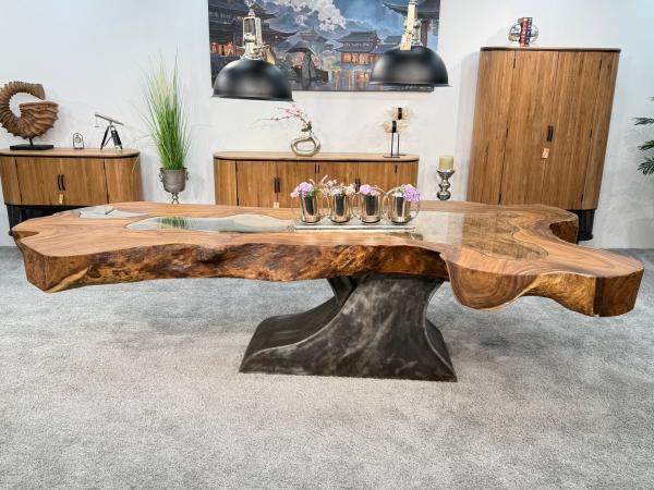 Baumstammtisch Designtisch Kunstwerk Unikat