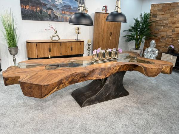 Baumstammtisch Designtisch Kunstwerk Unikat