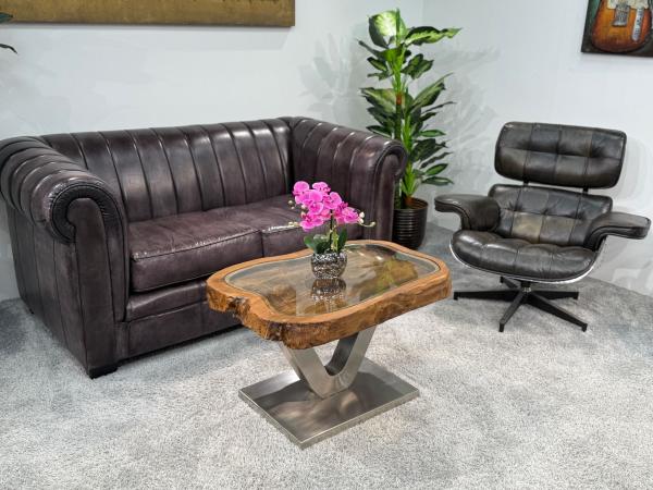 Antiker Design Sofatisch aus einem Reismörser
