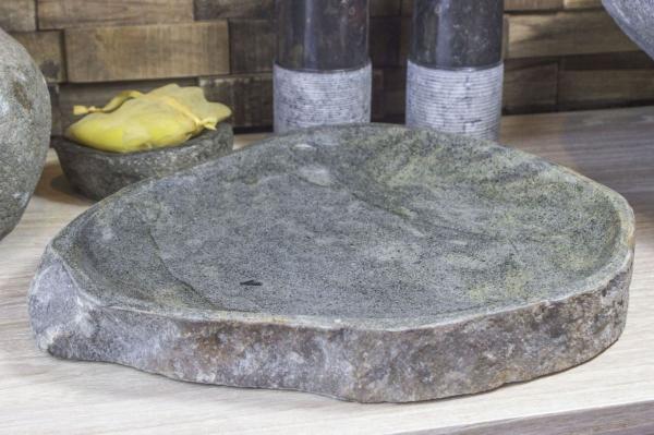 DER TISCHONKEL :: Handtuchschale aus Flussstein