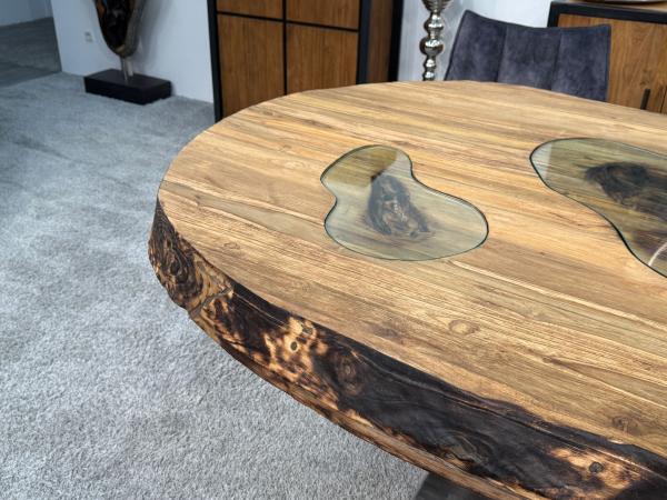 Massiver Holtisch Fusion aus recyceltem Holz