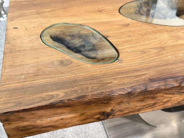 Esstisch für 6 Personen aus Holz mit Edelstahl