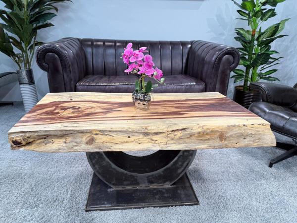 Baumstamm Couchtisch Tamarind 120 cm mit Tischgestell aus Stahl