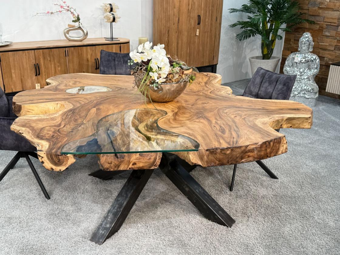 Baumscheiben Esstisch "Lakeside" aus massivem Suarholz