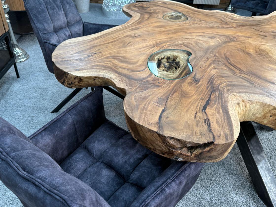 Baumscheiben Esstisch "Lakeside" aus massivem Suarholz