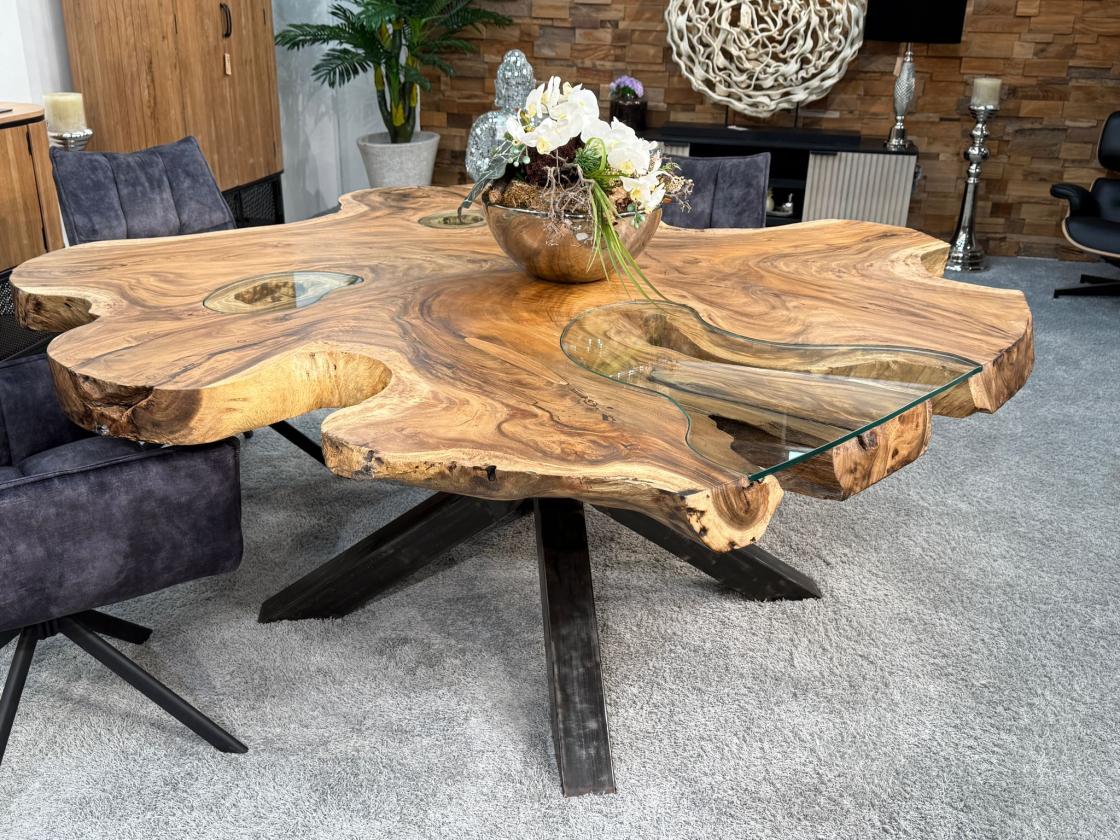 Baumscheiben Esstisch "Lakeside" aus massivem Suarholz