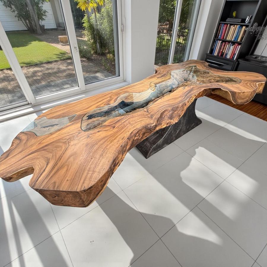 Baumstammtisch Designtisch Kunstwerk Unikat