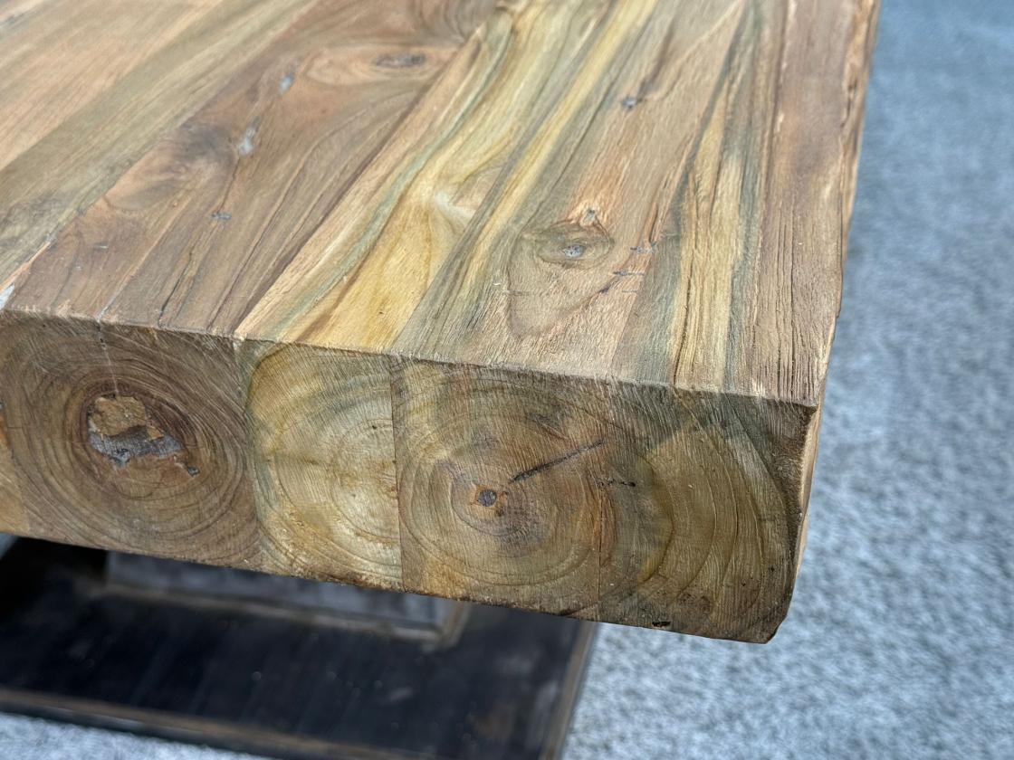 Esstisch  Massivholztisch Deep Island