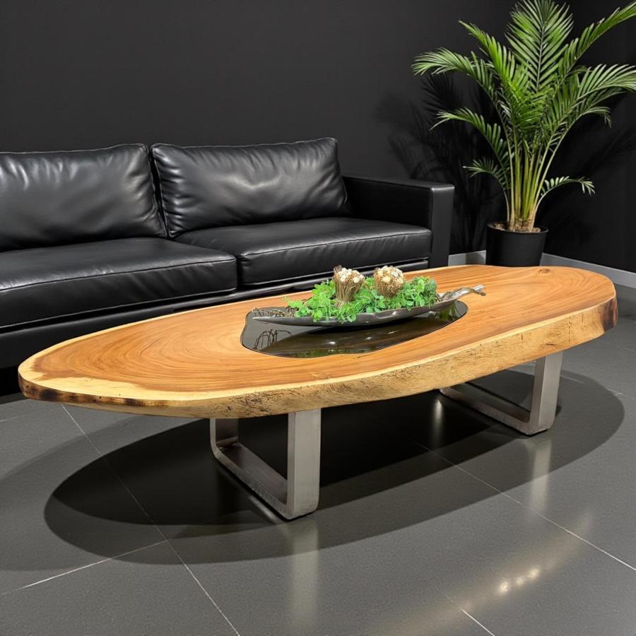 Massiver Couchtisch Baumstamm mit Metallgestell