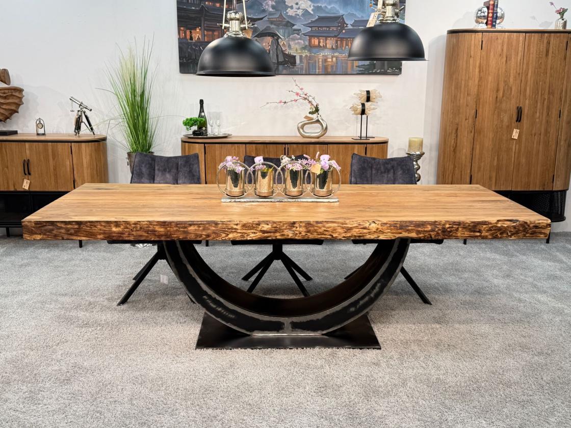 Holztisch massiv edler Esstisch