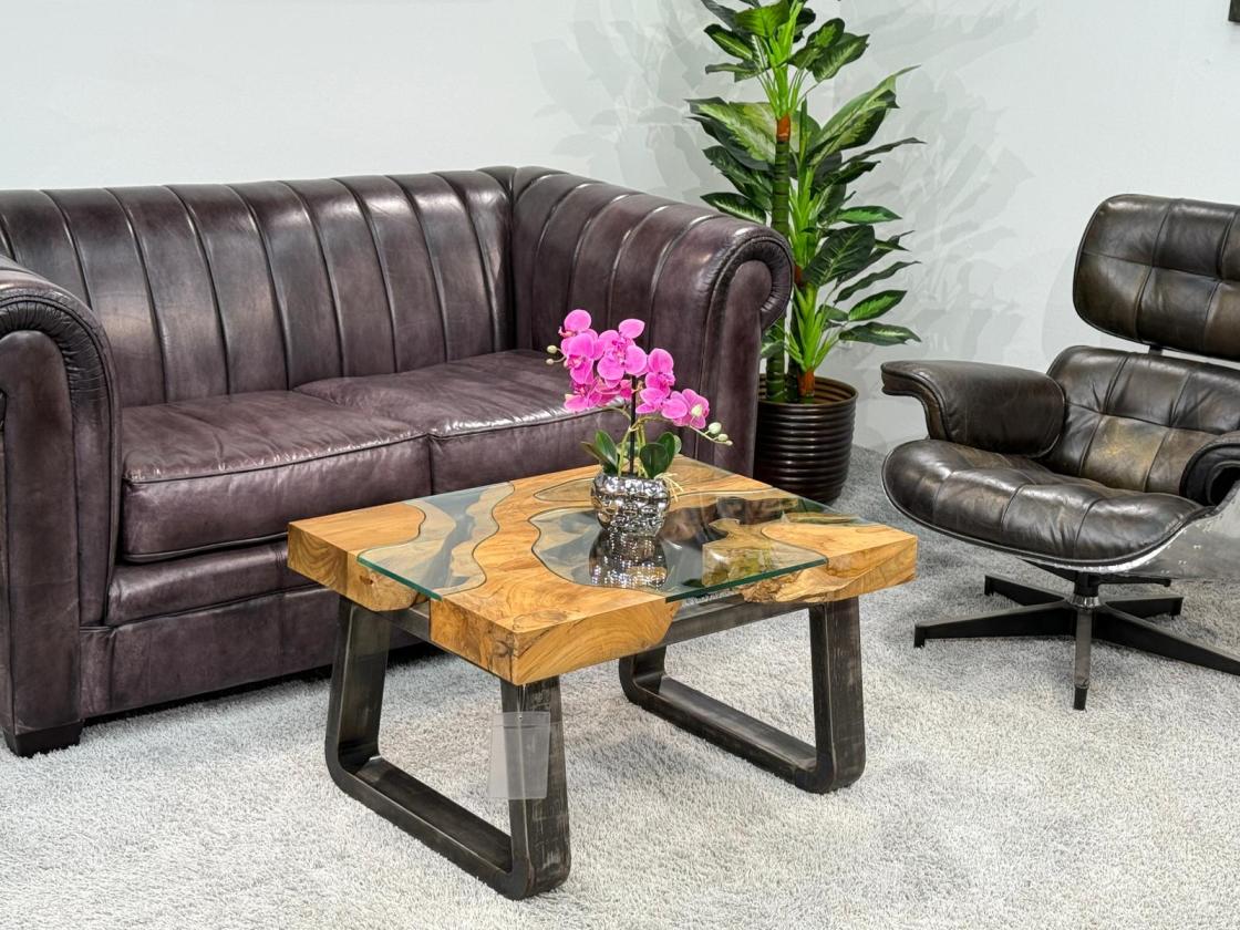 Couchtisch mit Glaseinlagen aus Baumscheiben