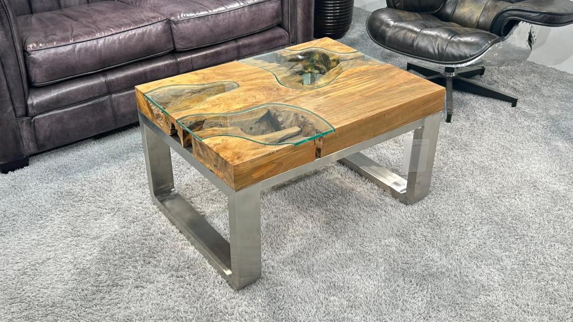 Wohnzimmertisch aus recyceltem Altholz Wild Landscape