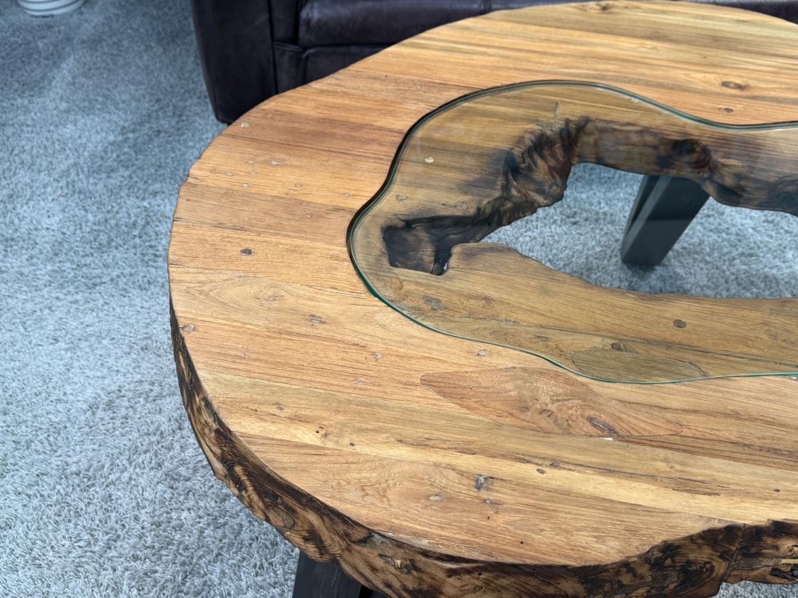 Vollholz Sofatisch aus massivem Teakholz