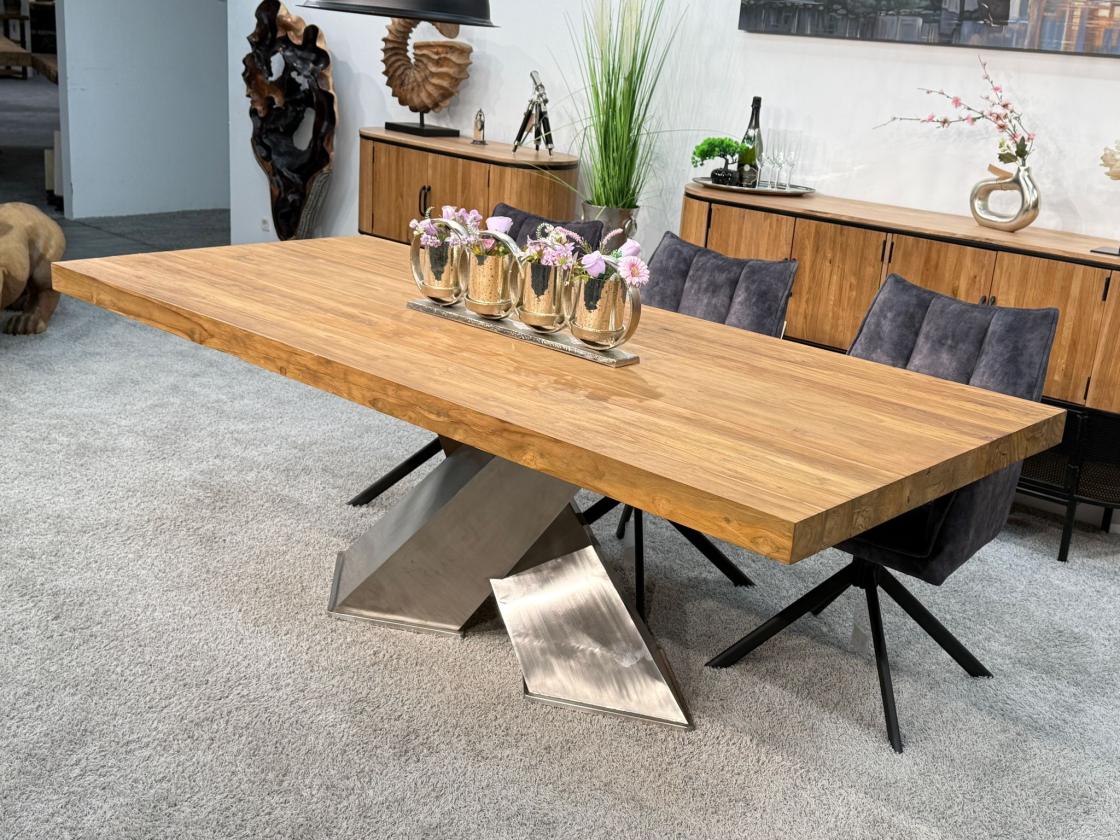 Eckiger Holztisch für das Wohnzimmer 220 cm