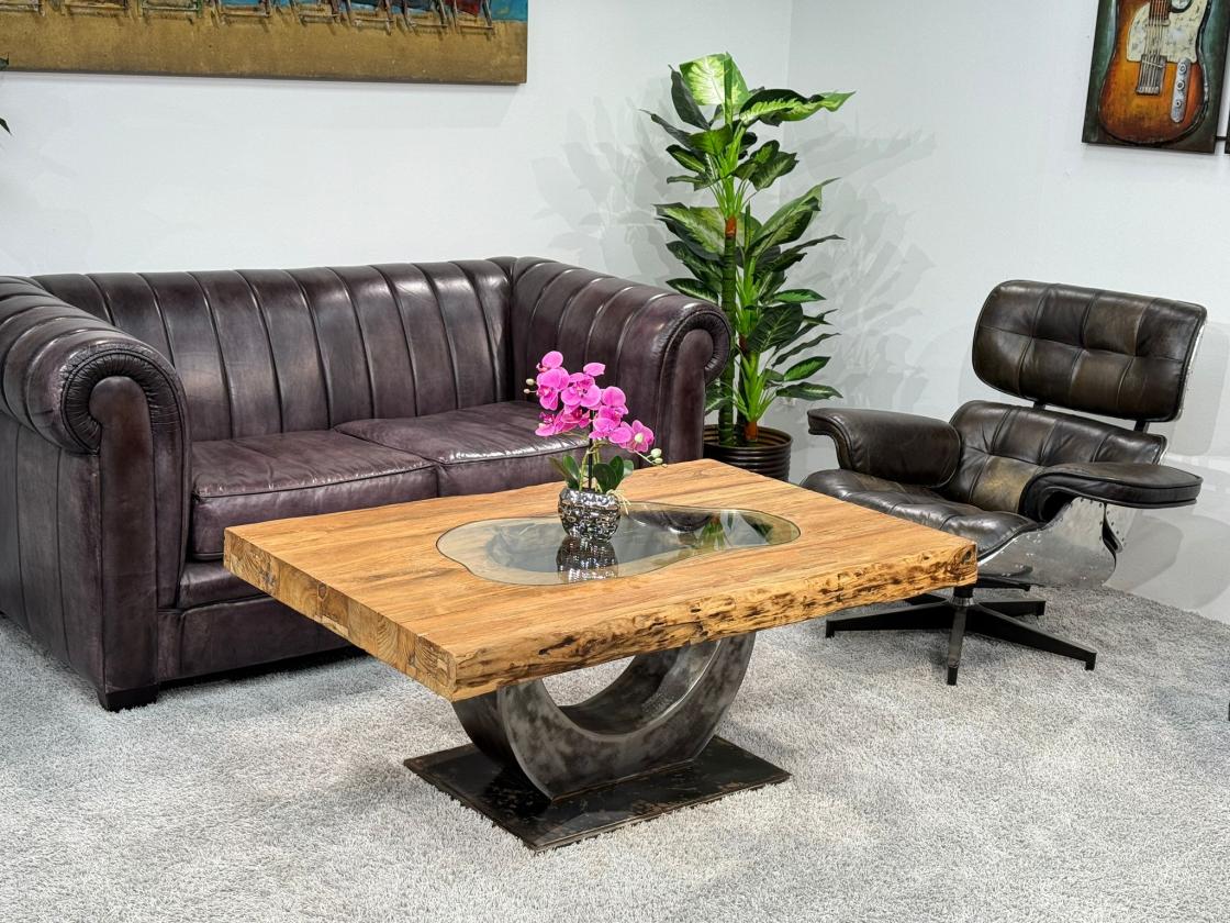 Massivholztisch Baumscheibentisch Couchtisch  Baumkante