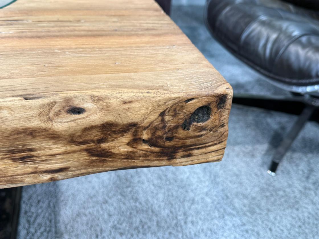 Massivholztisch Baumscheibentisch Couchtisch  Baumkante