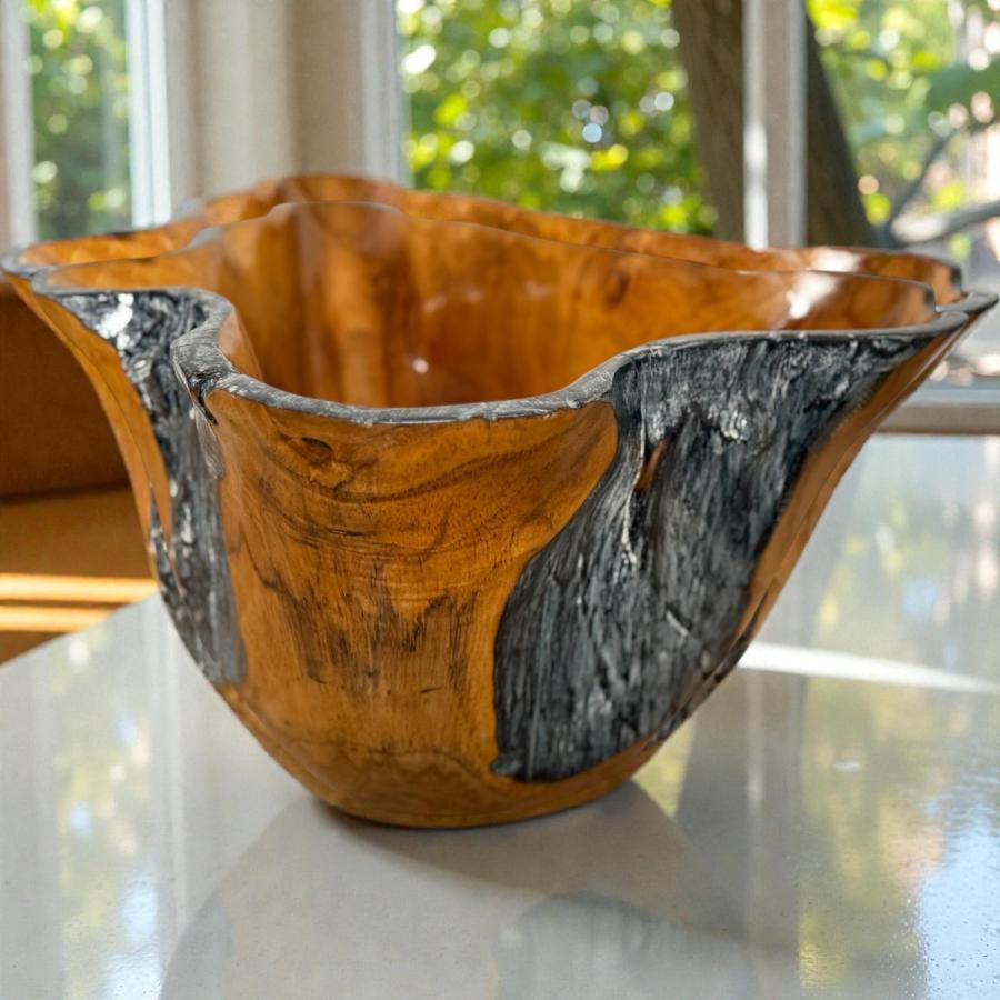 Schale aus Holz Verena Teakholz Handarbeit