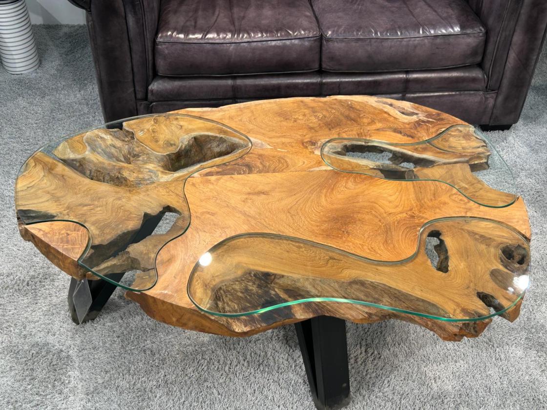 Baumstamm Couchtisch Lakeside mit Glas 120 cm