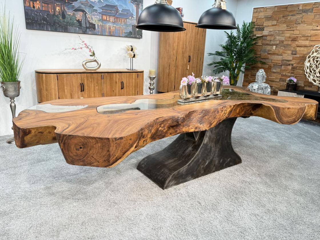 Baumstammtisch Designtisch Kunstwerk Unikat