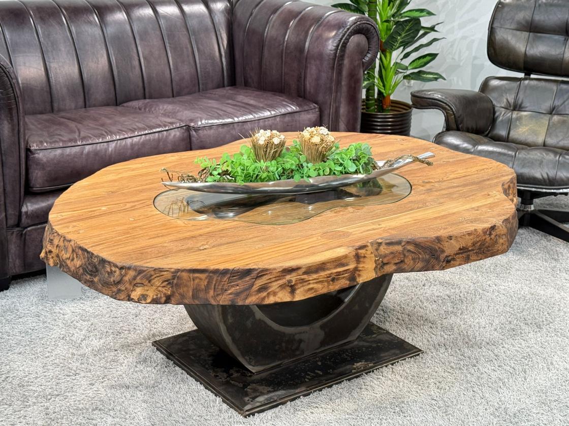Beeindruckender Couchtisch Fusion aus Massivholz