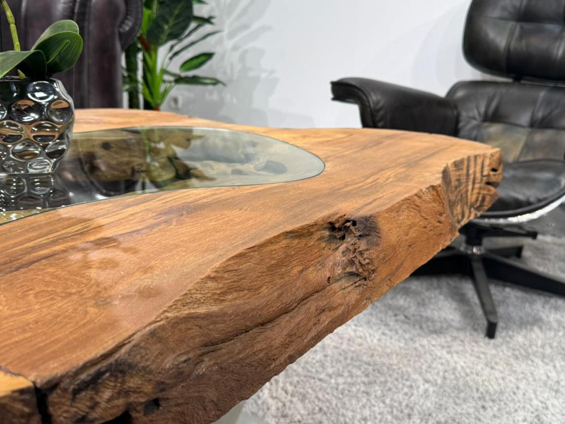Besonder Couchtisch Expression aus holz Baumscheibe Baumstamm