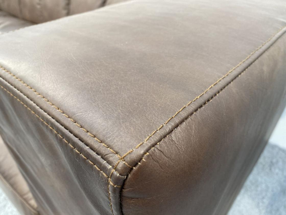Couch 2-Sitzer Madrid aus dunkelbraunem Echtleder