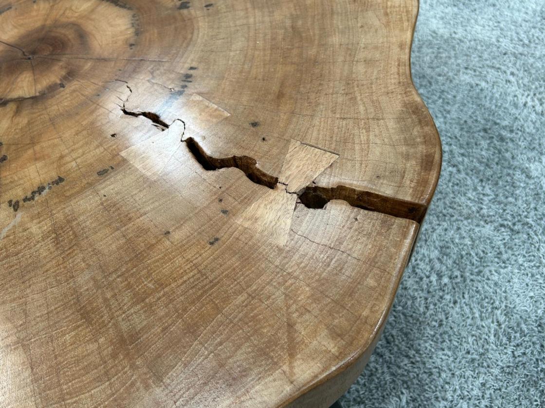 Couchtisch Baumstamm Bromo