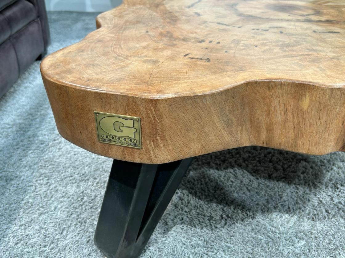 Couchtisch Baumstamm Bromo