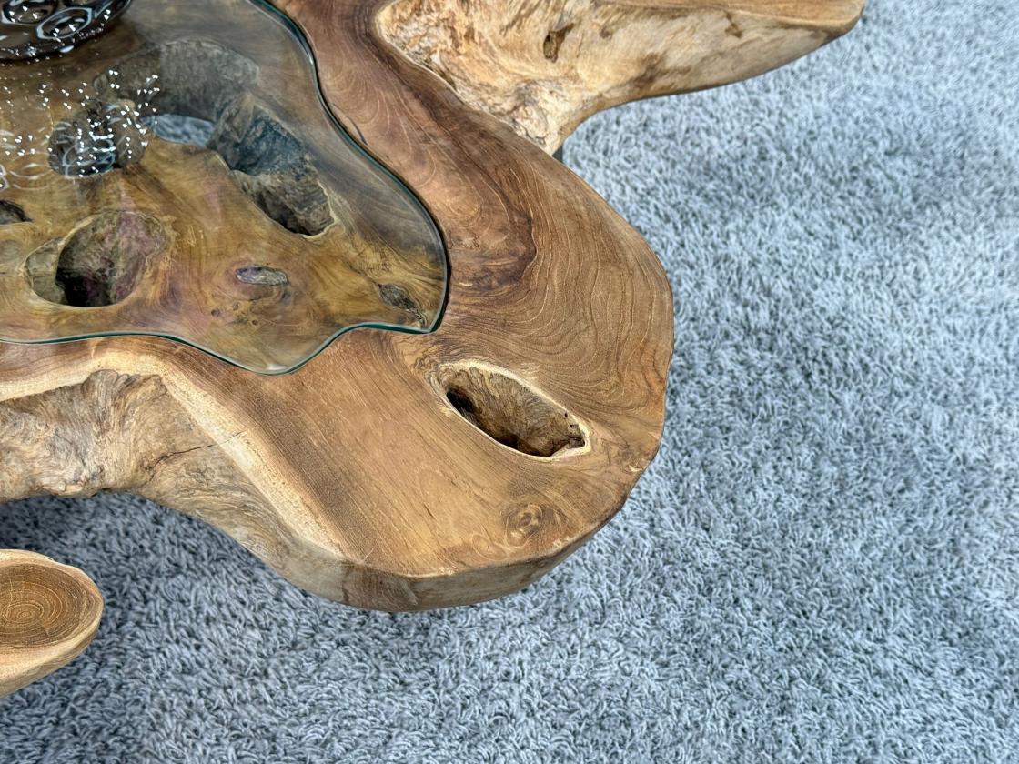 Couchtisch aus Teakholz mit Glas, ca. 110x98x39 cm