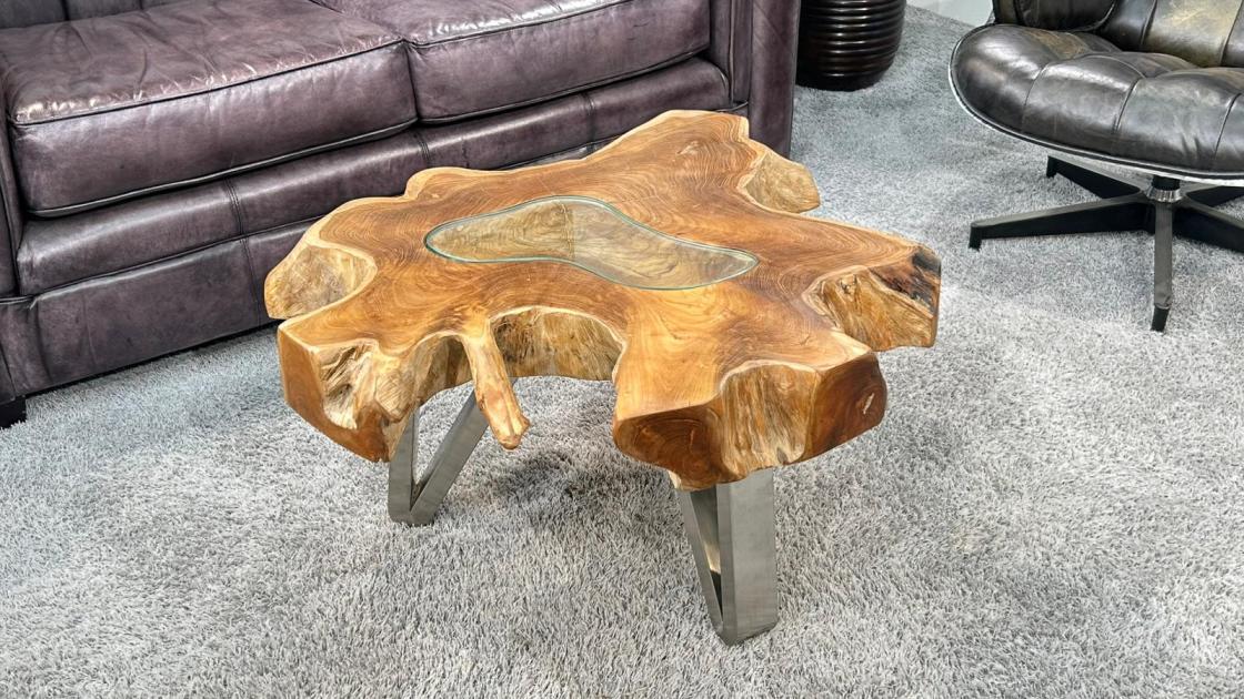 Wohnzimmertisch aus Teakholz mit Glasintarsien, ca. 78 x 42 x 10 cm.